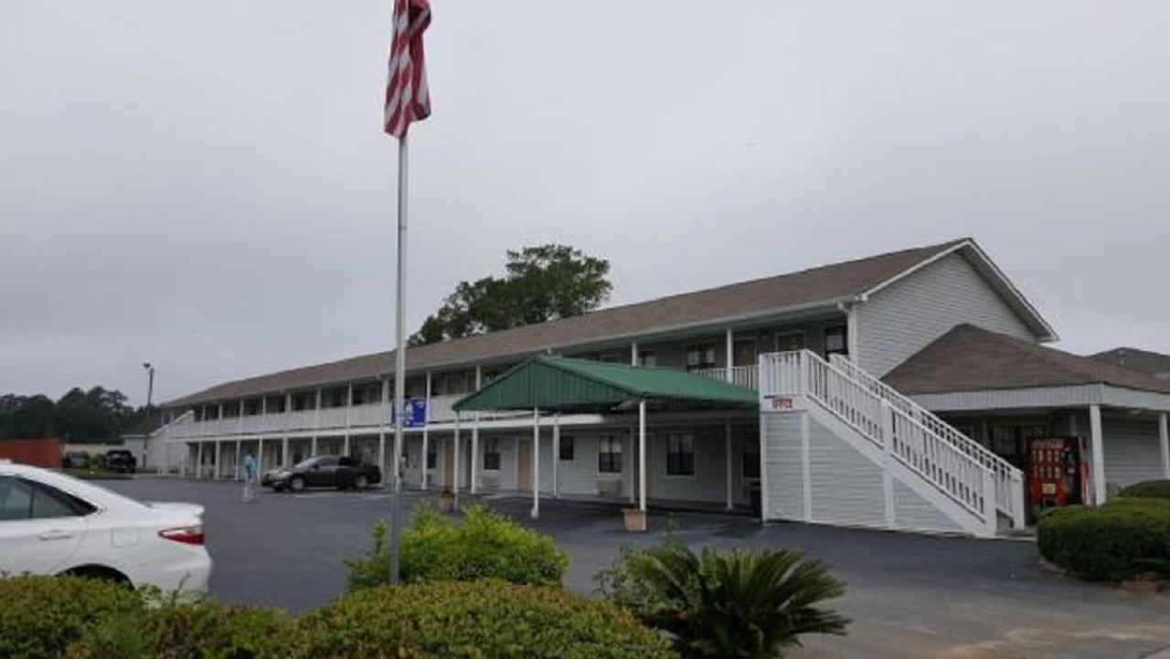 Loyalty Inn Hawkinsville מראה חיצוני תמונה