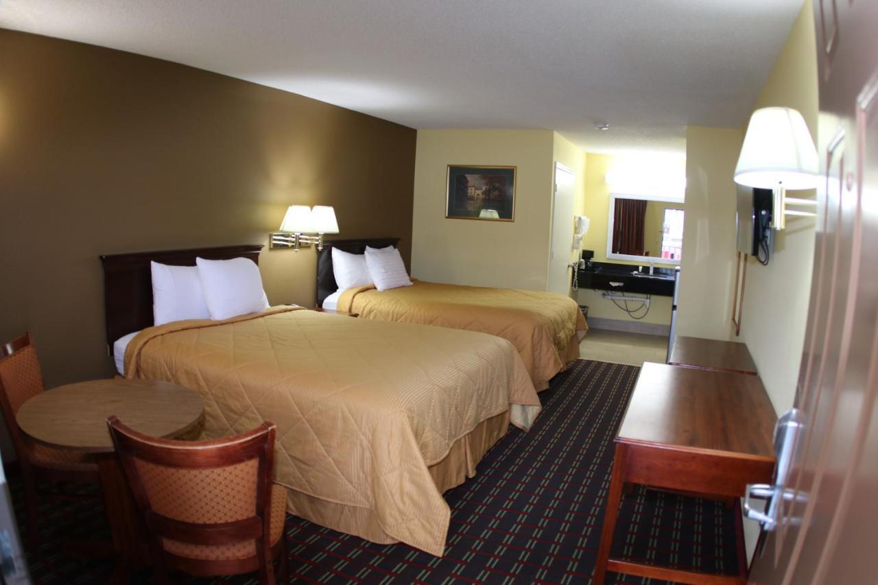 Loyalty Inn Hawkinsville מראה חיצוני תמונה